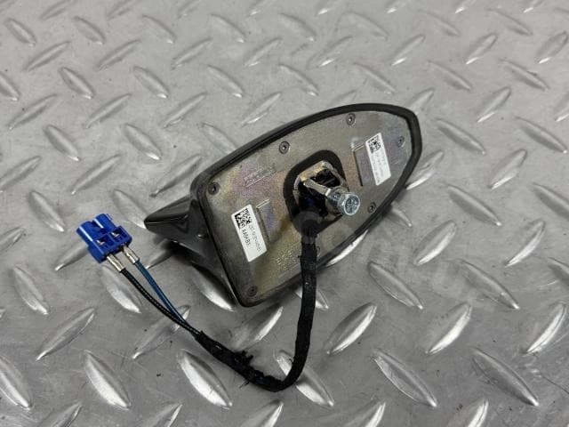 Антена плавник Ford Fusion mk5 19-20 чорний UM - превью 5