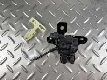 Замок кришки багажника Ford Fusion mk5 13-20