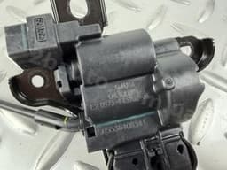 Замок кришки багажника Ford Fusion mk5 13-20 - превью 4