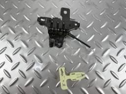 Замок кришки багажника Ford Fusion mk5 13-20 - превью 5
