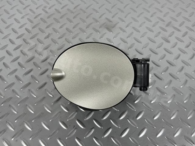Лючок бензобака з корпусом Ford Escape MK3 13-19 золотий GN