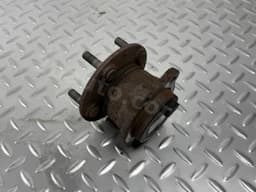 Ступиця задня права Ford Escape MK3 13-19 FWD - превью 2