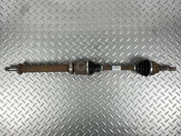 Привід піввісь передня права Ford Fusion mk5 13-20 FWD