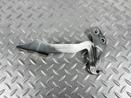 Петля капота права Ford Fusion mk5 13-20 - превью 2