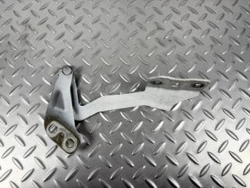 Петля капота ліва Ford Fusion mk5 13-20