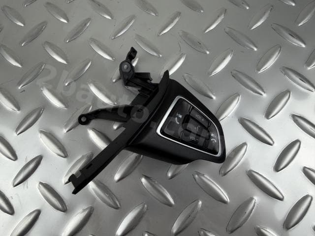 Кнопки керування на кермі праві Ford Escape MK3 17-19