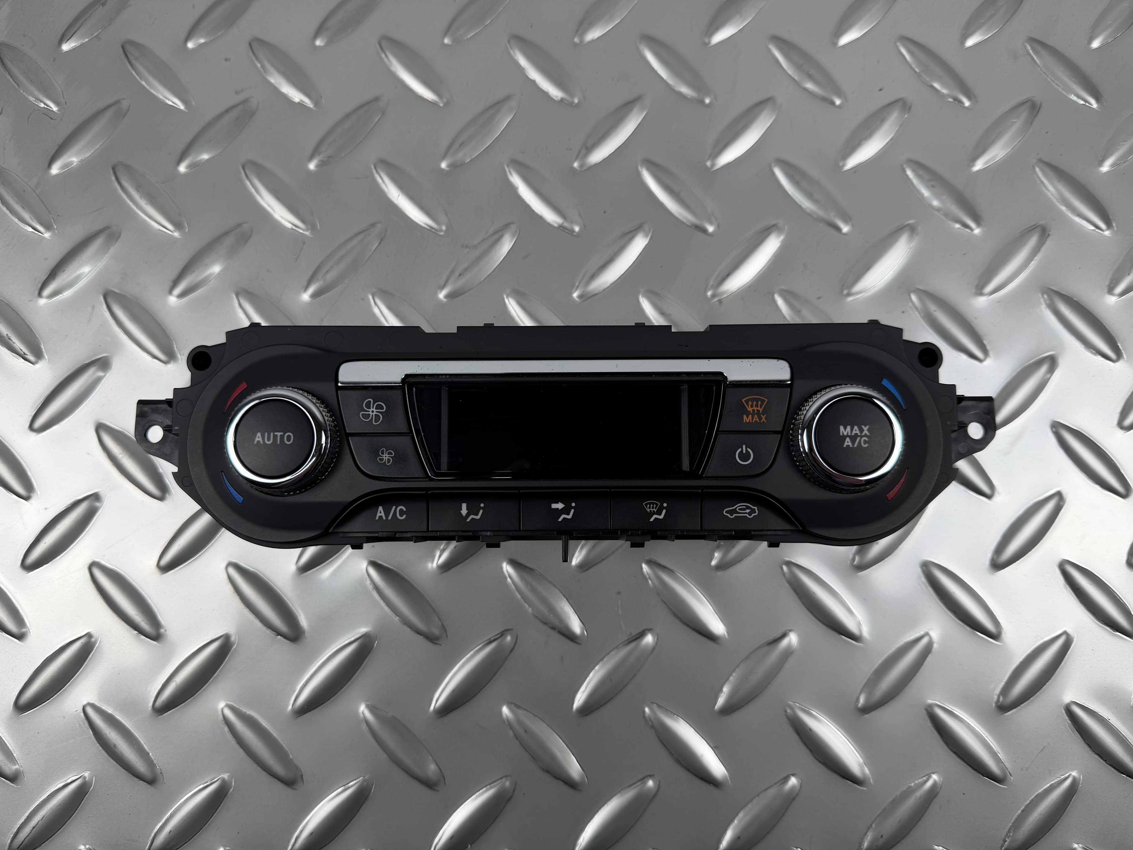 Управління клімат-контролем Ford Escape MK3 13-16