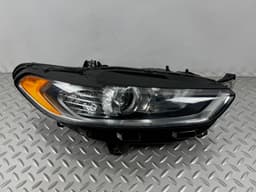 Фара передняя правая Ford Fusion mk5 13-16  - превью 1