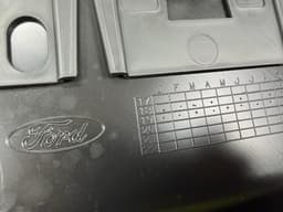 Накладка кришки багажника Ford Fusion mk5 19-20 під номер червоний D4 - превью 6