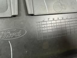 Накладка кришки багажника Ford Fusion mk5 19-20 під номер срібло UX - превью 7